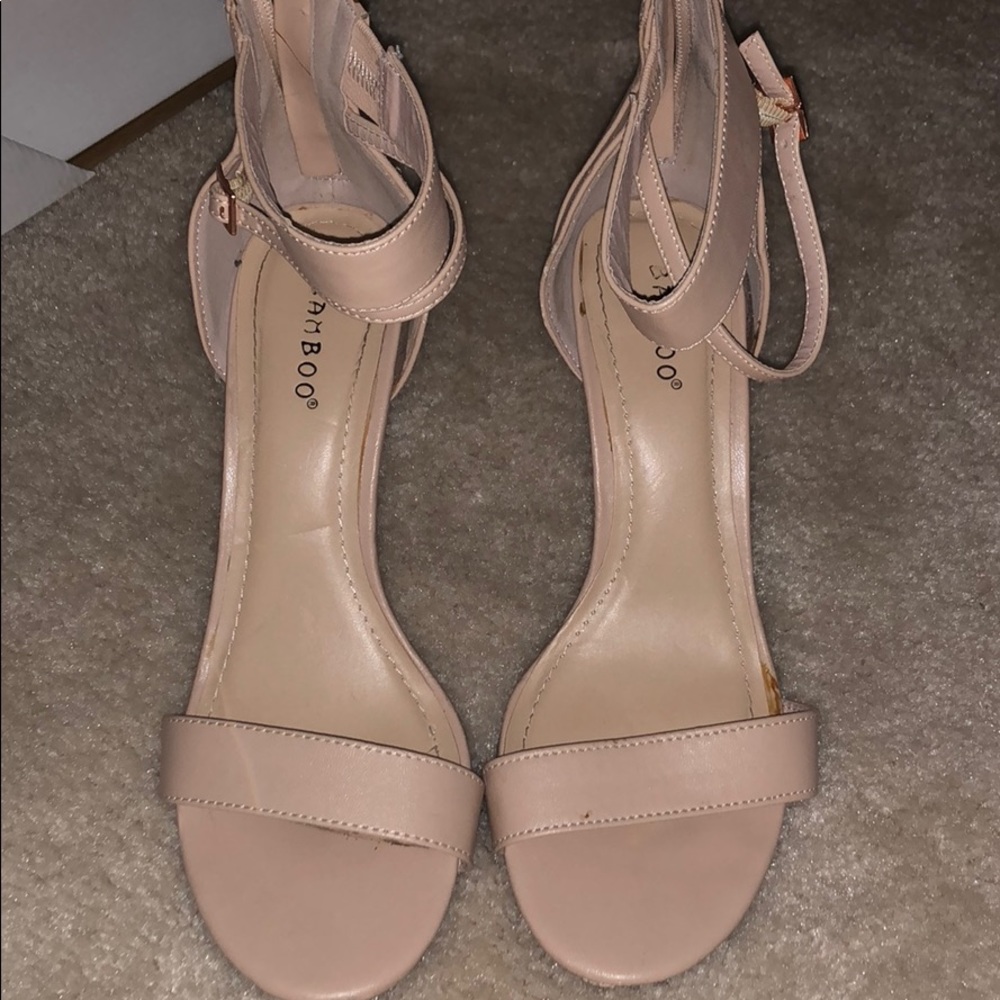Lulus nude heels/sandals